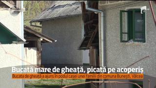 Întâmplare neobişnuită în Vâlcea! O familie s-a trezit cu o bucată de gheaţă ÎN CASĂ. Specialiştii cred că ar putea proveni de la un METEORIT