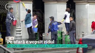 Mai multe clădiri de pe Calea Victoriei, monumente istorice, au fost vopsite în culori ţipătoare