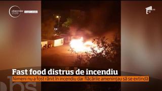 O shaormerie a fost făcută scrum pe o stradă din Timişoara