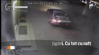 Jaful secolului la Rucăr! Au furat ţigările cu tot cu raft