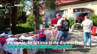 Distracţie pe ultima sută de metri. Cum şi-au petrecut românii ultima zi din mini vacanţa de Paşte