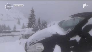 A fost cea mai friguroasă zi de 20 aprilie din ultimii 25 de ani. Au fost -7 grade temperatură minimă. Zeci de drumuri sunt blocate de viscol