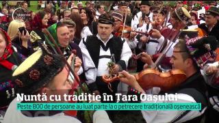 Nuntă cu tradiție în Țara Oașului. Ceteraşi, dans, voie bună şi costume populare