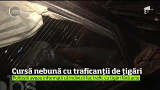 Urmărire ca-n filme, la Mehedinţi. Traficanţii de ţigări şi-au abandonat marfa, în fuga lor de poliţie (VIDEO)