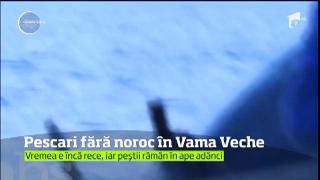 Bulgarii fac preţurile pe piaţa de peşte de la Marea Neagră. Românii îşi spun speranţa în vântul bun şi încălzirea vremii