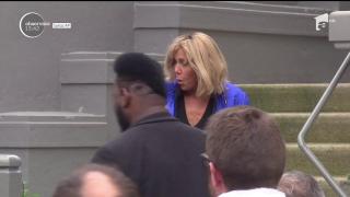 La 64 de ani, Brigitte Trogneux a devenit prima doamnă a Franţei! (VIDEO)