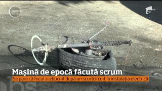 Un autoturism de epocă, fabricat în anii '60, s-a făcut scrum aseară, în Piatra-Neamţ