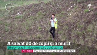 CUTREMURĂTOR! Şoferul microbuzului plin cu elevi care a ajuns în şanţ pe A1 a simţit că face infarct şi a apucat să apese frâna şi să scoată maşina pe banda de urgenţă!