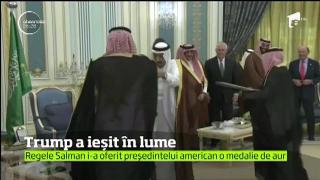 Donald Trump, tratat ca un rege în Arabia Saudită! Preşedintele SUA a făcut comenzi uriaşe de armament în prima sa vizită în străinatate