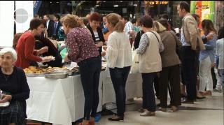 Târg umanitar la malul mării. Printre expozanţi s-au aflat reprezentanţi ai consulatelor Rusiei, Chinei şi Turciei la Constanţa