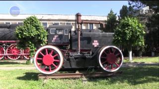Lecție la Muzeul Locomotivei. Copiii au învăţat cum se manevrează o locomotivă adevărată