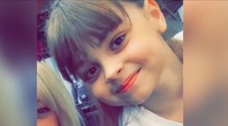 Copilă de 8 anişori, fan al Arianei Grande, e cea mai tânără victimă a teroristului de la Manchester. Zeci de adolescenți dispăruți