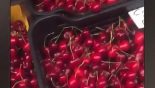 Români înşelaţi la piaţă! Fructele și legumele de import sunt vândute cu etichetă de produs românesc