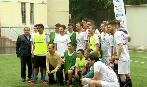 "Antena 1 îţi aduce vedete în liceu". Starurile Observatorului i-au scos la joacă pe puștii de la Colegiul Ion Neculce