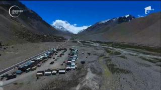 Un nou record mondial! O alpinistă din India a escaladat Everestul de două ori, în cinci zile!