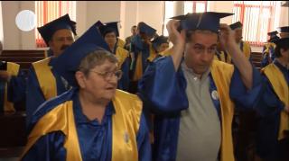 Proiect unic, la Galaţi! Universitatea Vârstei a Treia are studenţi şi de 85 de ani