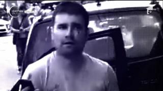 După ce a umblat cu un cuţit înfipt în piept, pe stradă, un bărbat dezamăgit în dragoste s-a spânzurat în arestul Secţiei 5