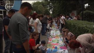 Gălăţenii şi-au propus să intre în Cartea Recordurilor cu cea mai lungă pictură din lume