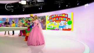 Gaşca Zurli petrece în stil mare de 1 iunie, la Observator! (VIDEO)