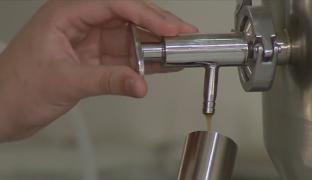 BEREA ARTIZANALĂ își face tot mai mult loc în halbele românilor