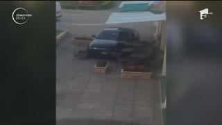 Haos provocat de un şofer, care a INTRAT INTENŢIONAT cu bolidul, într-o terasă din Satu Mare