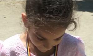 Operaţia "salvatoare", coşmarul unei fetiţe de şase ani. Priscilla a fost pacienta medicului Burnei, acuzat de experimente periculoase pe copii