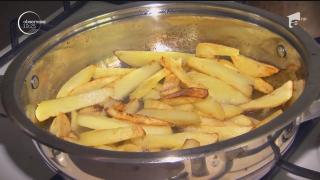 Veridictul medicilor: cartofii prăjiţi ne fură ani din viaţă!