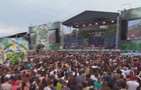 Forza Zu scrie istorie la Constanţa! Artiştii momentului au urcat pe scena celui mai mare concert din România. Distracţia a fost întreruptă de furtună