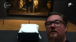 O noapte printre cele mai faimoase picturi din lume! Un olandez a dormit o noapte într-un muzeu din Amsterdam