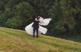 Cât costă o nuntă memorabilă în această vară România. Cele mai tari meniuri și locurile exclusiviste pentru o mega-petrecere