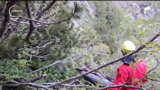 Tragedie în Munţii Bucegi! Un tânăr a murit, după ce a căzut într-o prăpastie. Plecase singur într-o drumeţie periculoasă