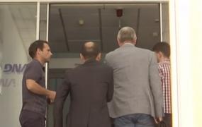 A scăpat de un dosar şi a dat de altul! Mircea Sandu este acuzat de luare de mită, într-un nou caz de corupţie