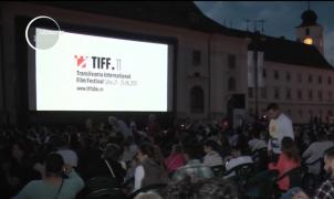 Cinema în aer liber la Sibiu! Începe Festivalul de Film Transilvania în Piaţa Mare