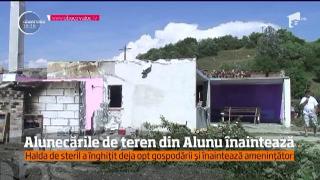 SITUAŢIE CRITICĂ la Alunu, în judeţul Vâlcea. Opt gospodării au fost DEMOLATE, iar alunecările de teren sunt de neoprit!