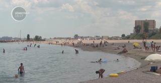 Cele mai PERICULOASE PLAJE de pe litoral! Sezonul estival a debutat în forță, iar turiștii aventurieri le dau bătăi de cap salvamarilor