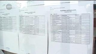 Examenul maturităţii, la 53 de ani! Un bărbat din Gorj este printre puţinii elevi "mai mari" care dă bacul. Vrea şi la facultate!