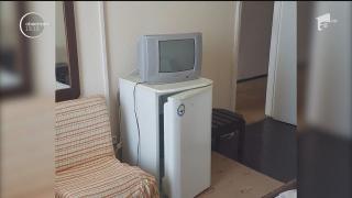 În Mamaia, și mizeria e scumpă: unii turiști spun că au dormit pe saltele murdare, printre pânze de păianjen şi mucegai!