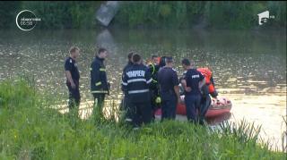 Un TATĂ EROU ȘI-A DAT VIAȚA pentru copiii săi, care se ÎNECAU în Mureș. Cu ULTIMELE PUTERI, i-a ADUS LA MAL. Apoi, curenţii puternici l-au tras în adâncuri