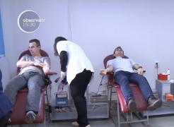 Un nou scandal mocneşte în sistemul de sănătate, în urma zvonului că mai multe centre de transfuzii ar putea fi privatizate