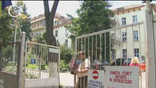 ILEGAL! O firmă de pompe funebre funcţionează chiar în incinta spitalului Elias!