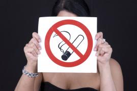 Fumatul ar putea fi din nou permis în cluburi şi restaurante