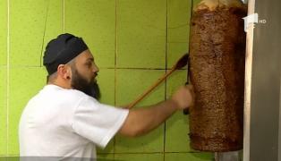 Fast-food-urile sunt la mare căutare şi România a ajuns pe locul 3 în Europa la numărul copiilor supraponderali