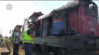 Risc de explozie într-o gara din Timiș! O locomotivă a unui tren care transporta gaz a luat foc