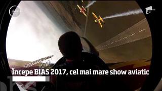 BIAS 2017: Cel mai mare show aviatic din România aduce, în Capitală, piloţi şi paraşutişti din zece ţări