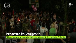 Proteste de amploare la Varşovia. Mii de oameni şi-au manifestat nemulţumirea faţă de noul proiect de lege pentru reformarea Justiţiei