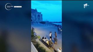 Panică pe faleza din Constanţa! În apele mării a fost desoperită o grenadă