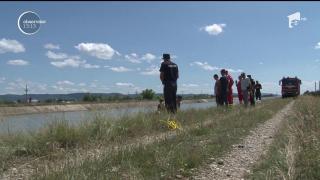GEST ŞOCANT făcut de un bărbat, în semn de răzbunare, DIN CAUZA UNEI FEMEI! Pompieri, poliţişti şi scafandri s-au chinuit ore întregi să scoată...