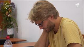 Străinii din țări ca Norvegia, Italia, Brazilia sau Rusia vin să învețe limba română!