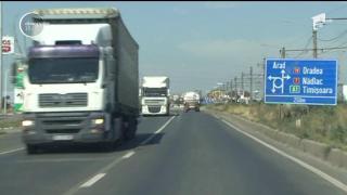 Canicula bulversează traficul în vestul ţării. Dar şoferii, revoltaţi, dau vina pe autorităţi