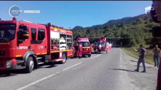 Tragedie în Braşov. Trei persoane au murit, după ce s-au răsturnat cu maşina într-o râpă